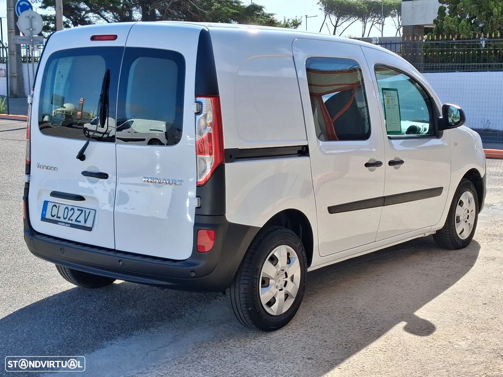 Renault 1.5 Blue dCi 95 Cvs - 5