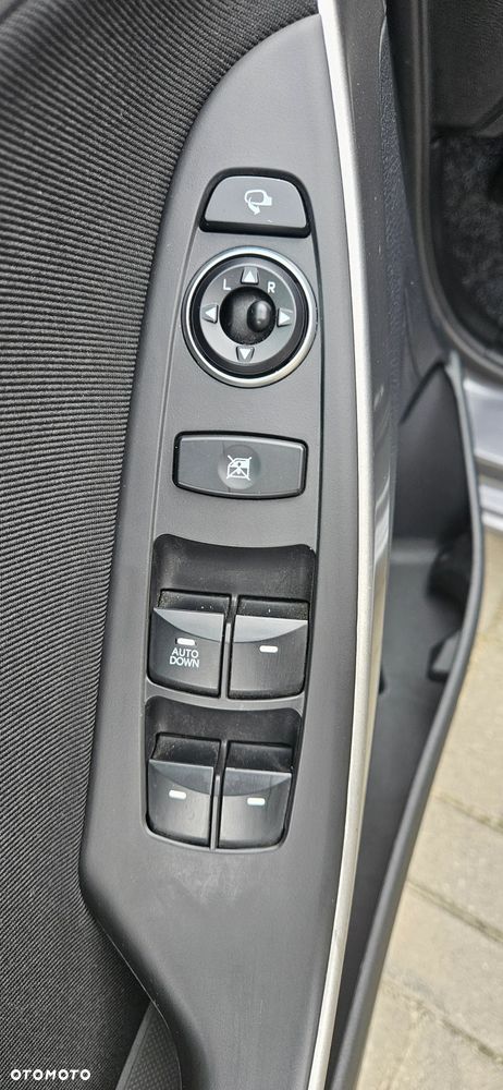 Hyundai i30 blue Kombi 1.6 CRDi Classic Navigation - 27