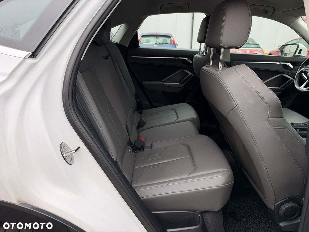 Audi Q3 Sportback 35 TFSI S tronic - 18