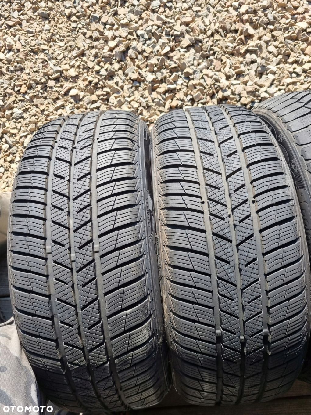 OPONY BARUM POLARIS 5 225/55R17 10V 2024r, 7,5mmx2 mm super stan - 1