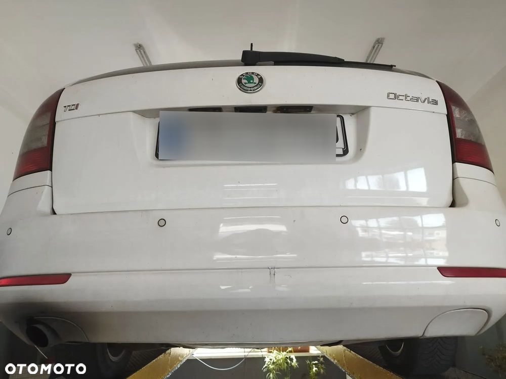 Skoda Octavia 2.0 TDI DPF Ambition DSG - 14