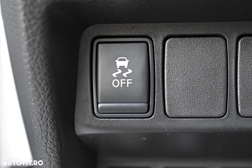 Nissan Qashqai 1.6 DCI TEKNA - 28