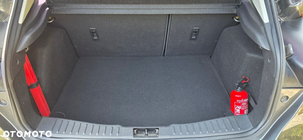 Ford Focus 1.6 Trend - 9