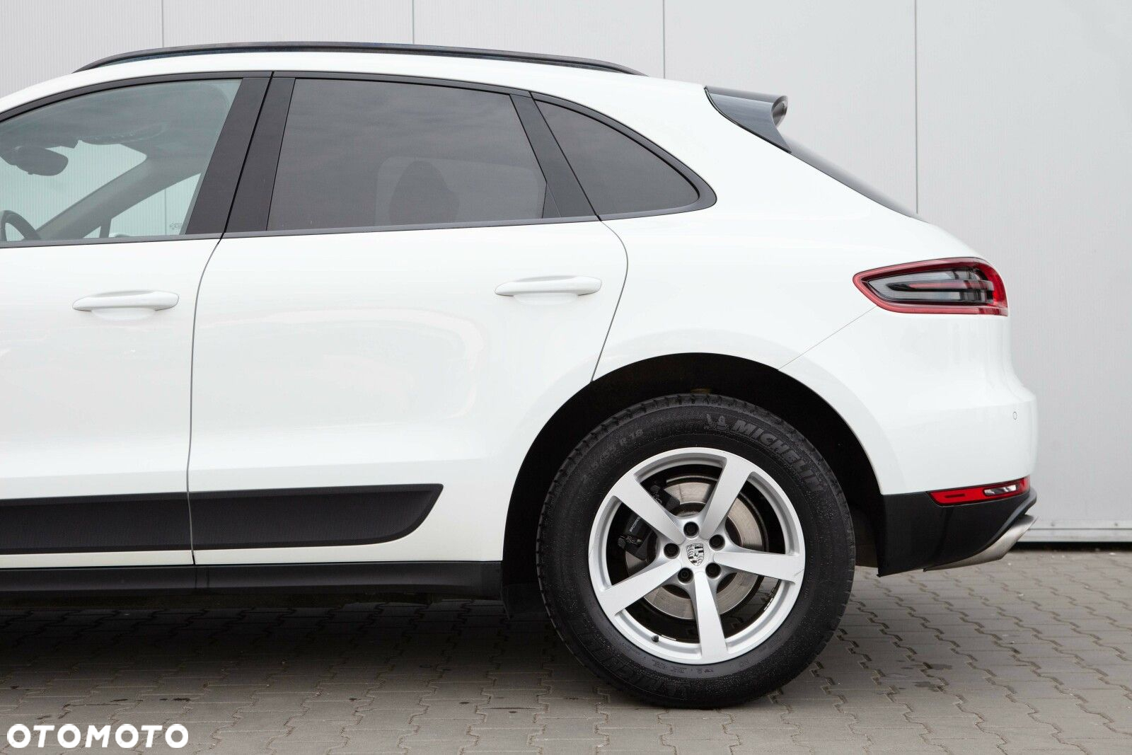 Porsche Macan Standard - 10