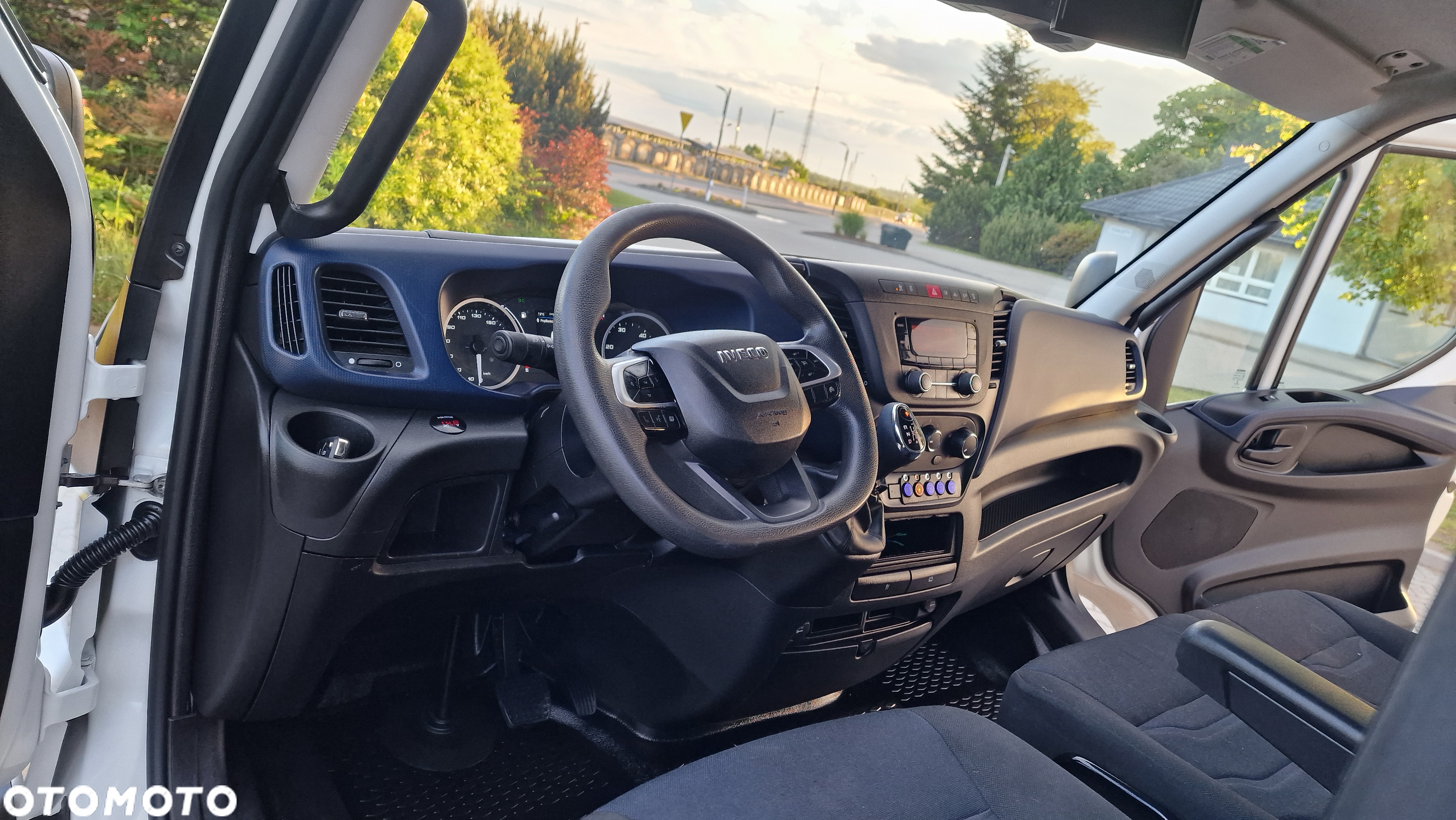 Iveco 50C18**MAX**MAXI**DAILY**BLIŹNIAK**35 180**SPRINTER**TGE**MAN**MASTER**BLASZAK - 9