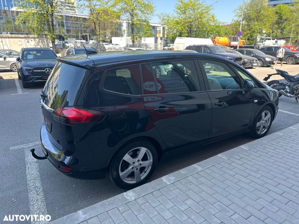 Opel Zafira 2.0 D (CDTI) Automatik Edition - 6