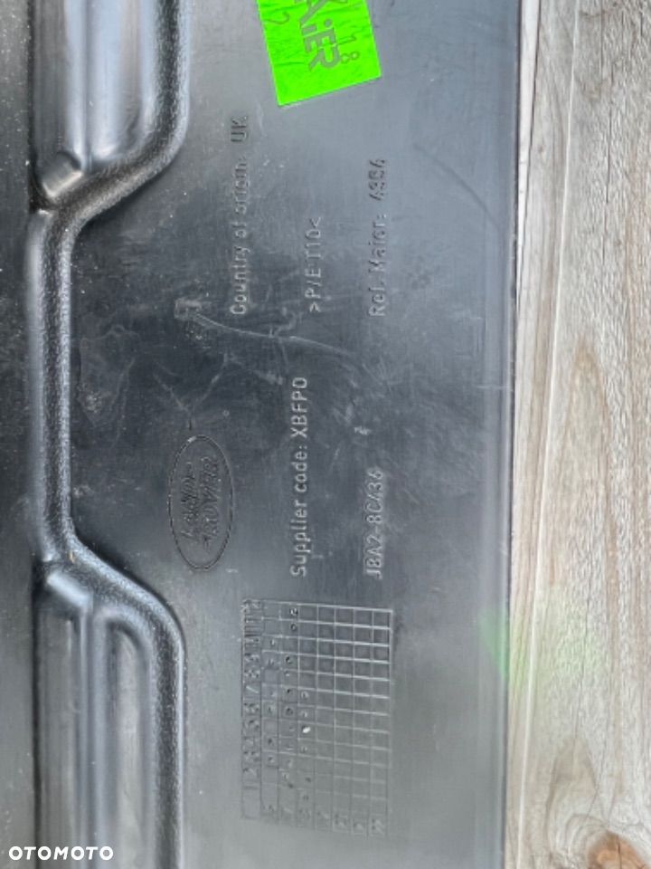 ATRAPA GRIL RANGE ROVER VELAR J8A2 2017+ - 3