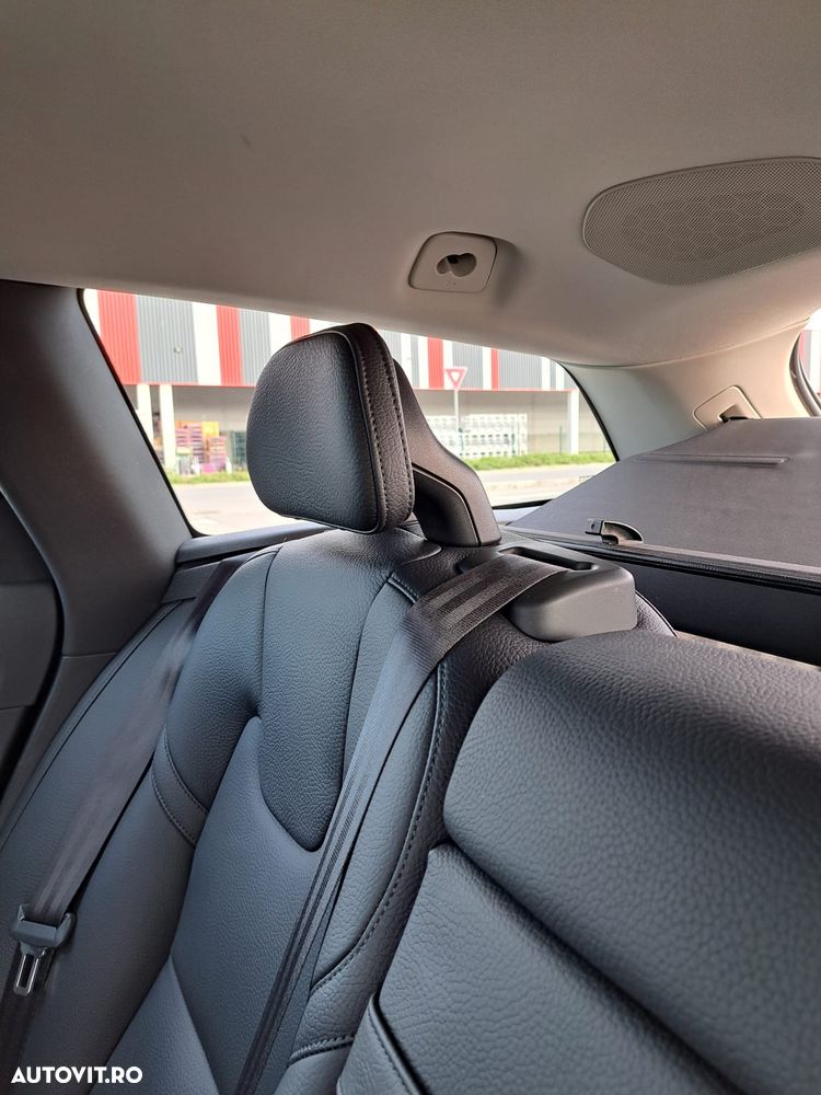 Volvo V90 D3 Momentum - 20
