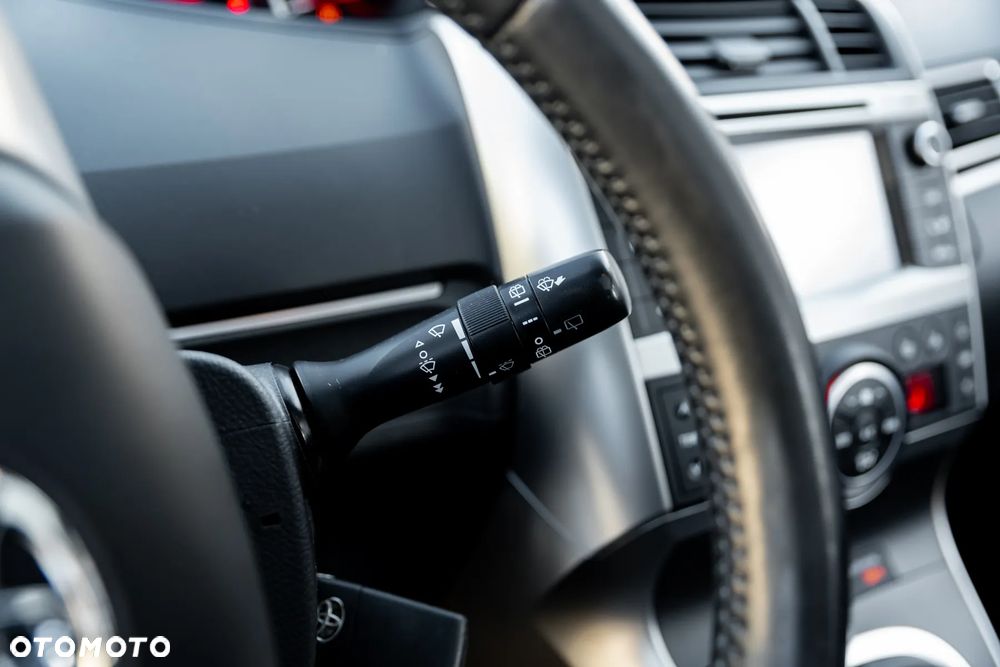 Toyota Verso 1.8 7-Sitzer Executive - 28