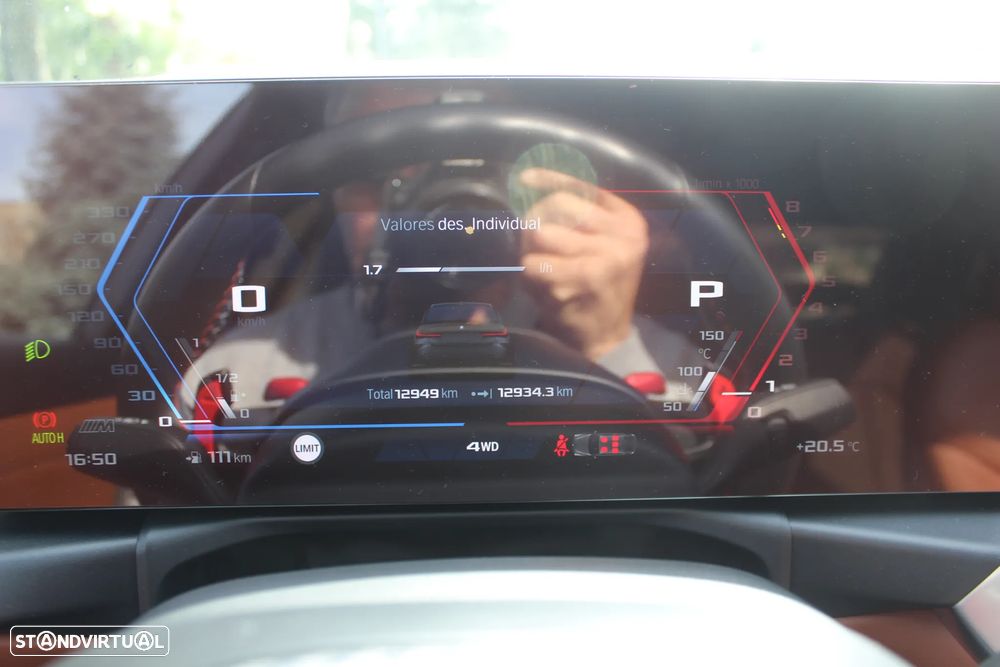 BMW M3 Competition xDrive Pack 50 anos M - 18