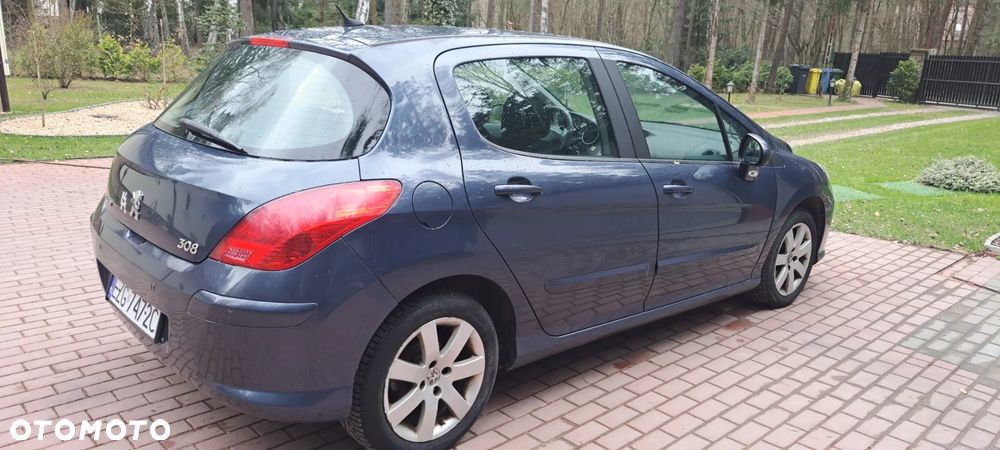 Peugeot 308 1.6 HDi Premium - 4