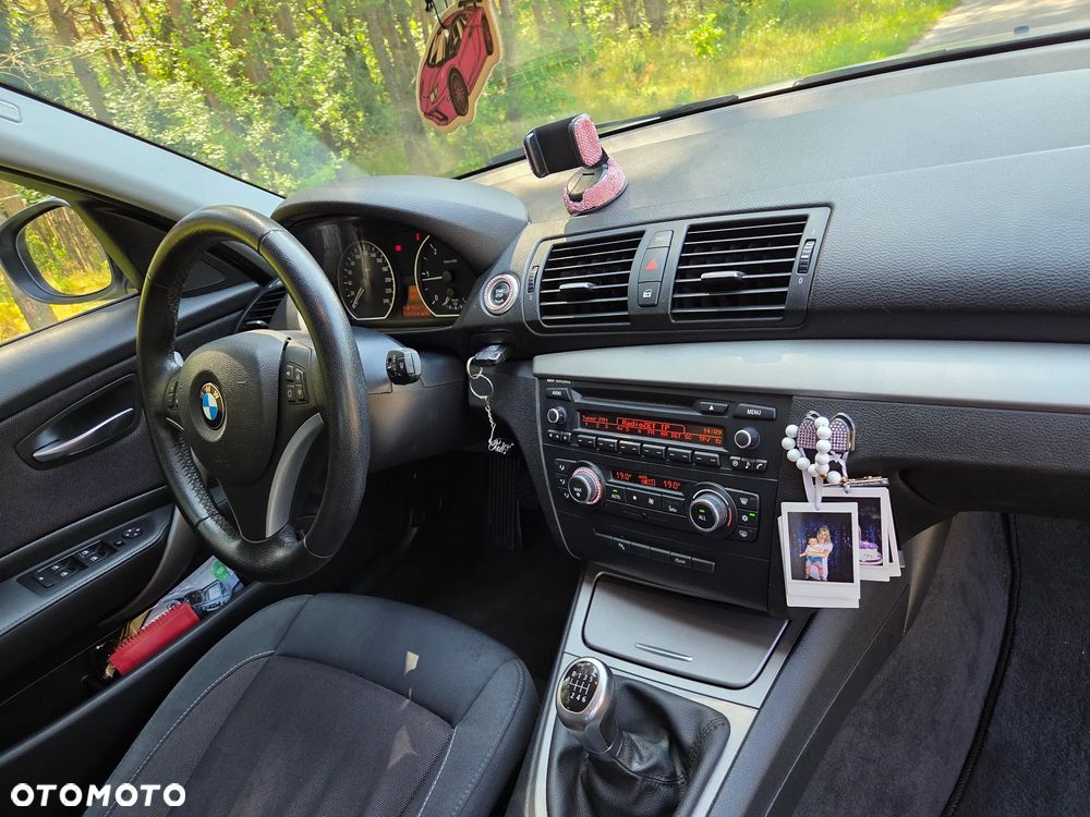 BMW Seria 1 116d - 5