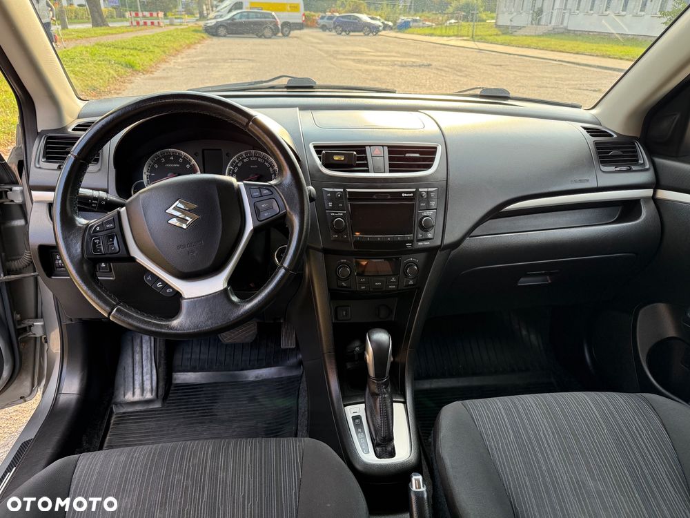 Suzuki Swift - 11