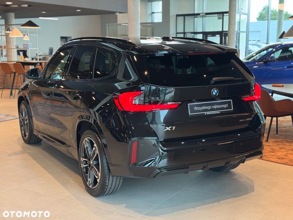 BMW X1 sDrive18d sport - 5