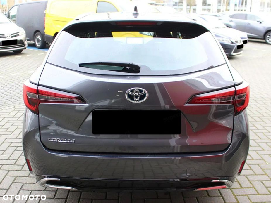 Toyota Corolla - 5