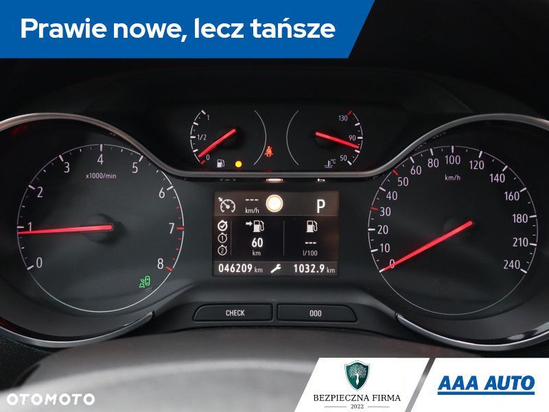 Opel Crossland X - 12