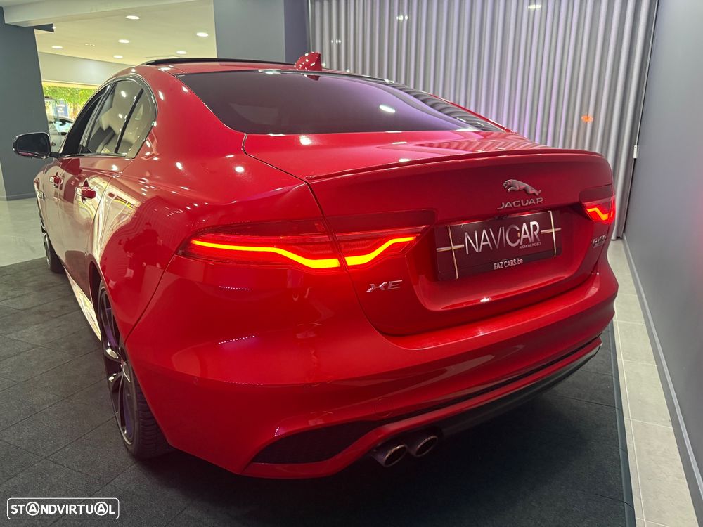 Jaguar XE D180 Aut. R-Dynamic S - 12