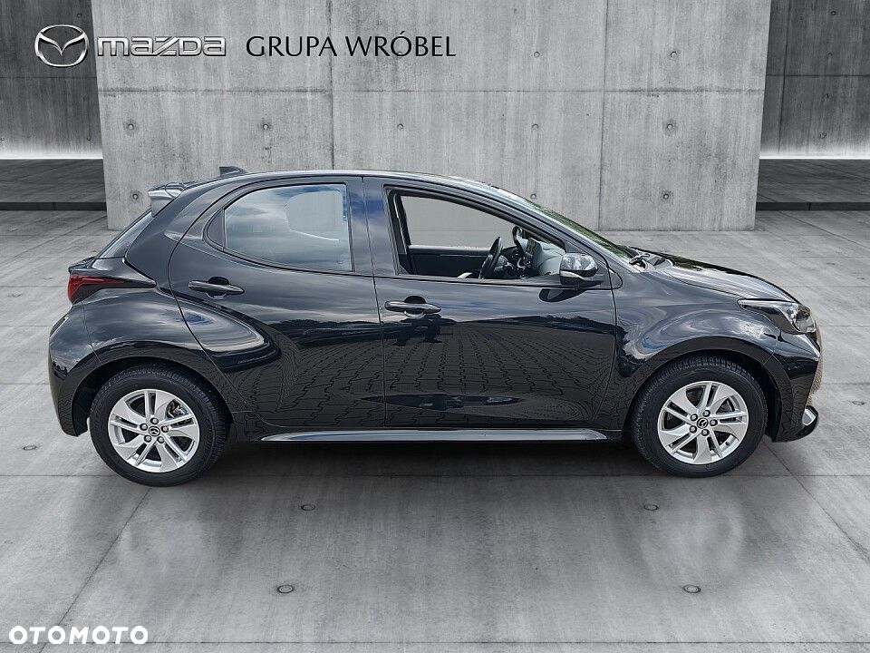Mazda 2 - 4