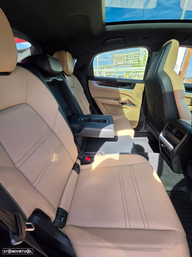 Porsche Cayenne E-Hybrid - 51