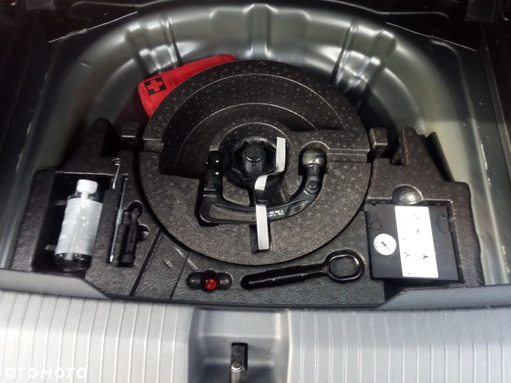 Volkswagen T-Roc 2.0 TDI SCR Style - 9