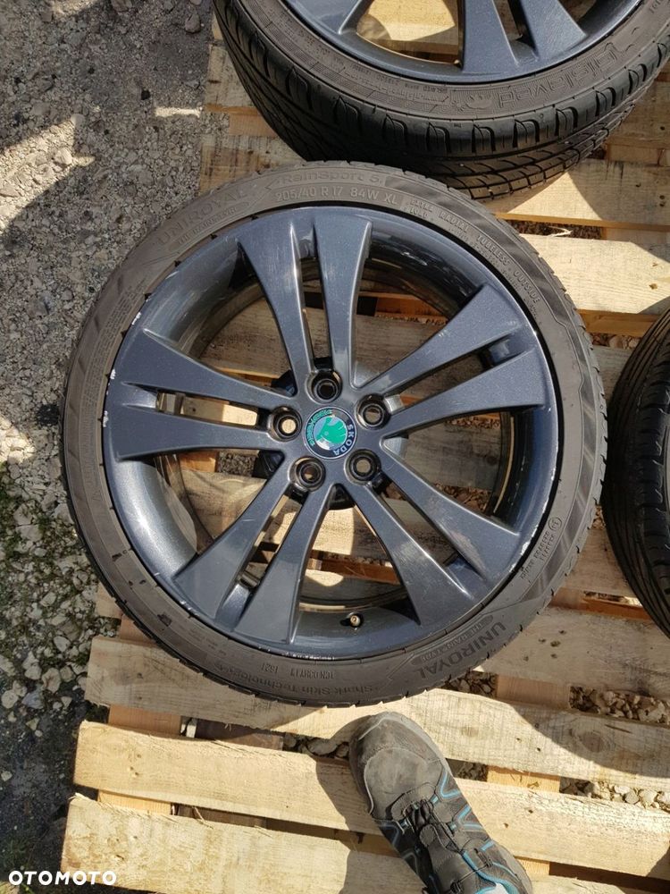 KOŁA ALUFELGI 5J0601025HA SKODA FABIA II RAPID 7.0 J x 17 5X100 ET 41 - 5