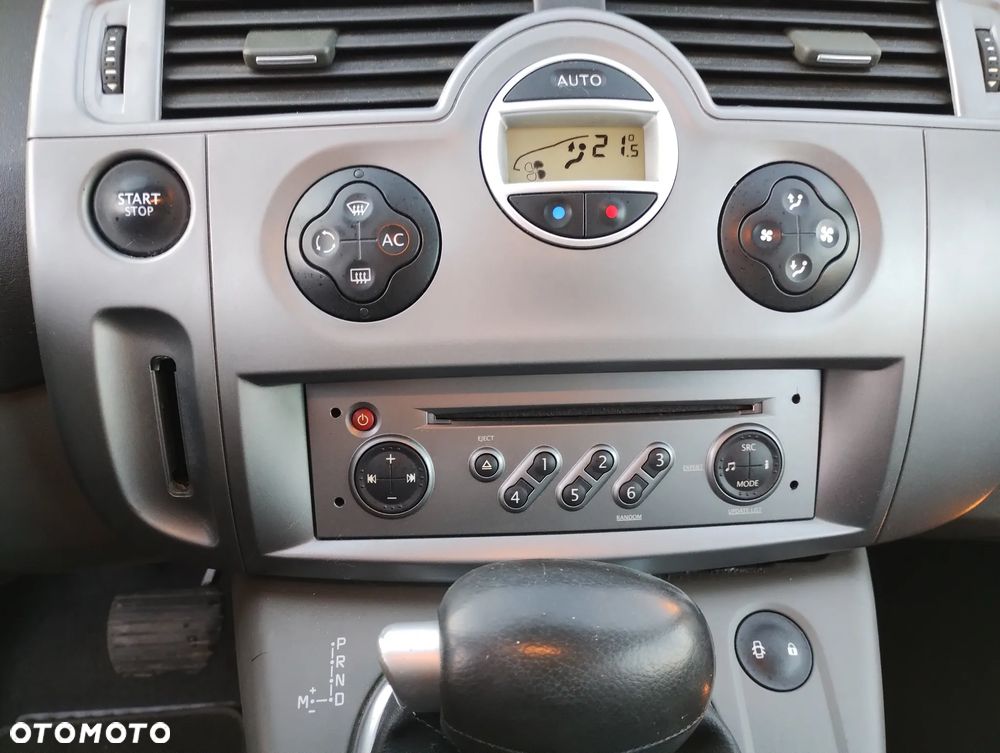 Renault Scenic 1.6 16V Authentique Privilege - 29