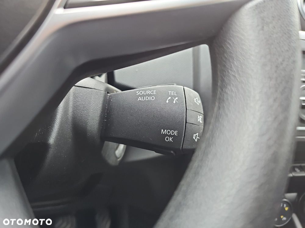 Dacia Duster 1.6 SCe Essential - 19