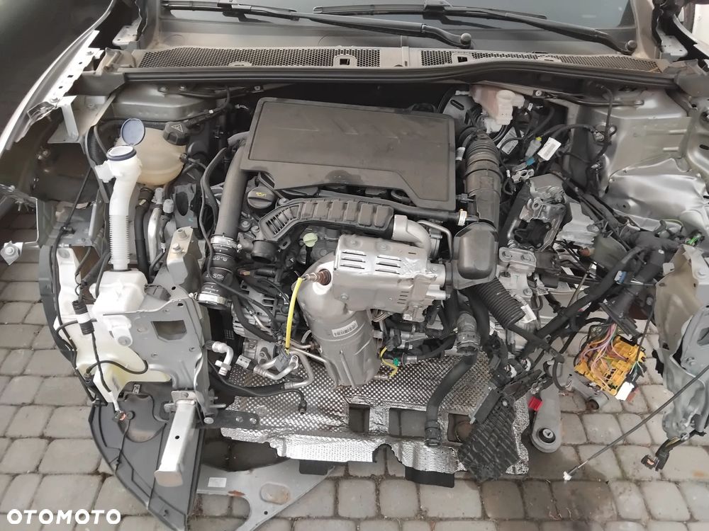 DS Automobiles DS 3 Crossback 1.2 PureTech Chic - 2