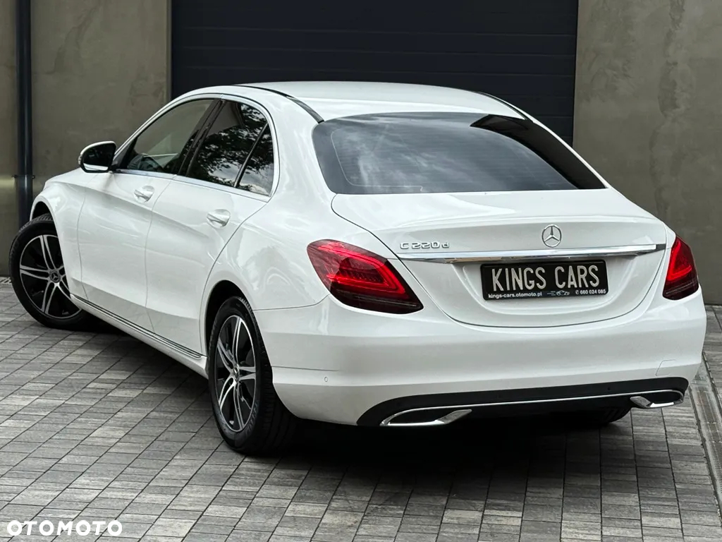 Mercedes-Benz Klasa C 220 d T 9G-TRONIC Exclusive - 29