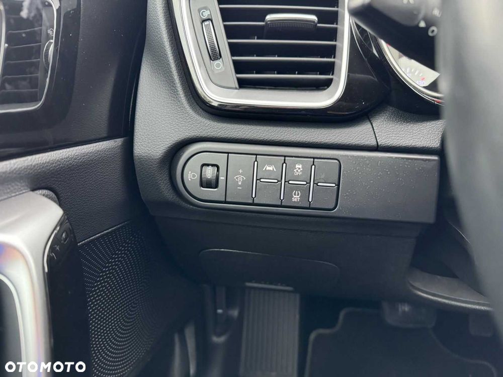 Kia XCeed - 6