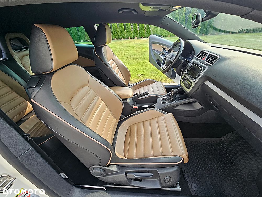 Volkswagen Scirocco 1.4 TSI DSG - 35