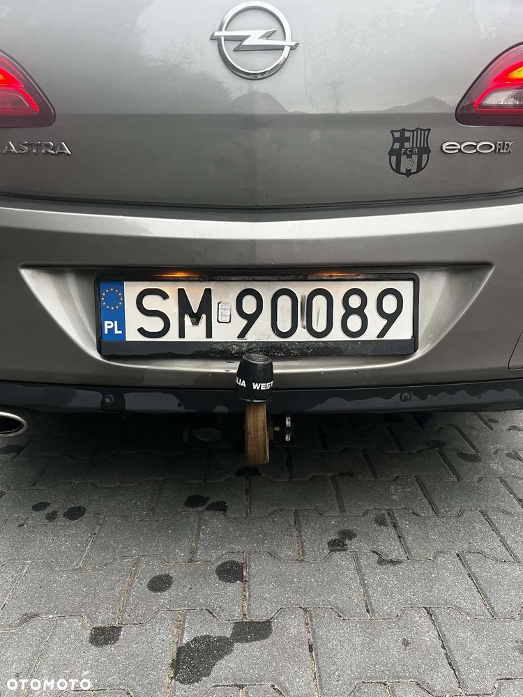 Opel Astra 1.4 T Executive - 9
