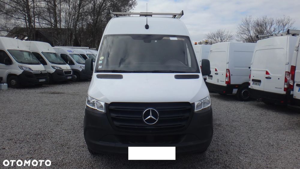 Mercedes-Benz Sprinter - 3