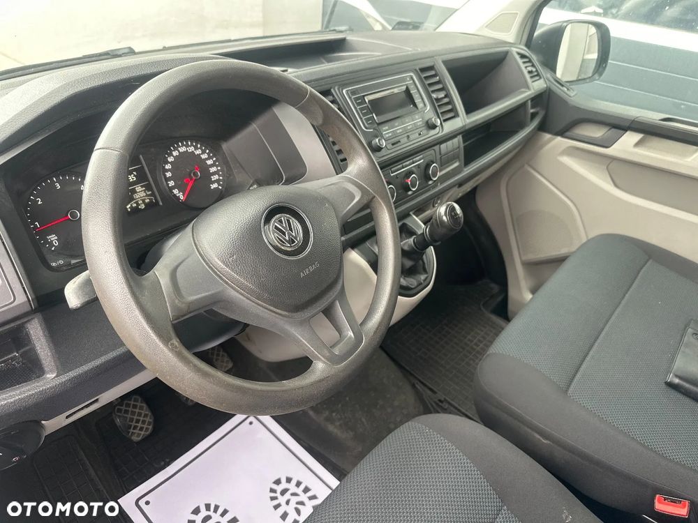 Volkswagen Transporter - 13