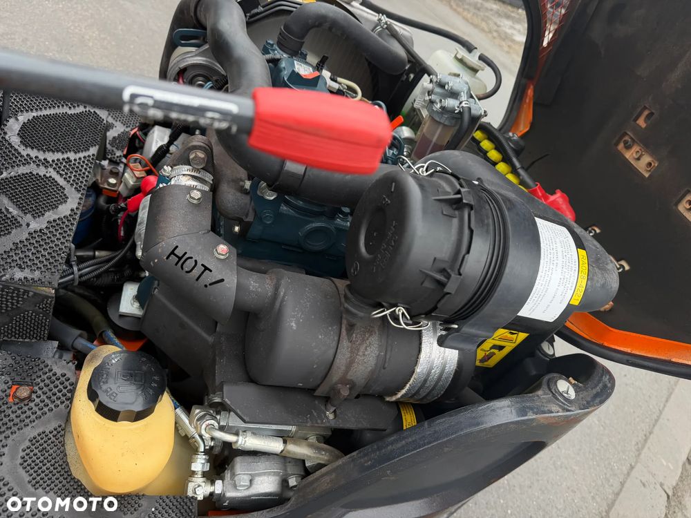 Kubota U10 Minikoparka 1.1tony z Norwegii IGŁA! Rozsuwane podwozie hydraulicznie! Zero śladów zużycia. Z Gospodarstwa Norweskiego! 2020rok  840 MTG ! Mocna Maszyna! Silnik Kubota 3 cylindry.  Serwisowana w DEKRA BMWT. Okazja - 14