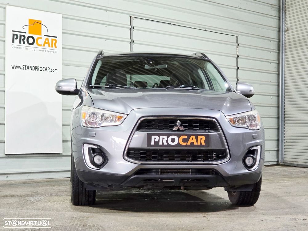 Mitsubishi ASX 1.8 DI-D Instyle - 23