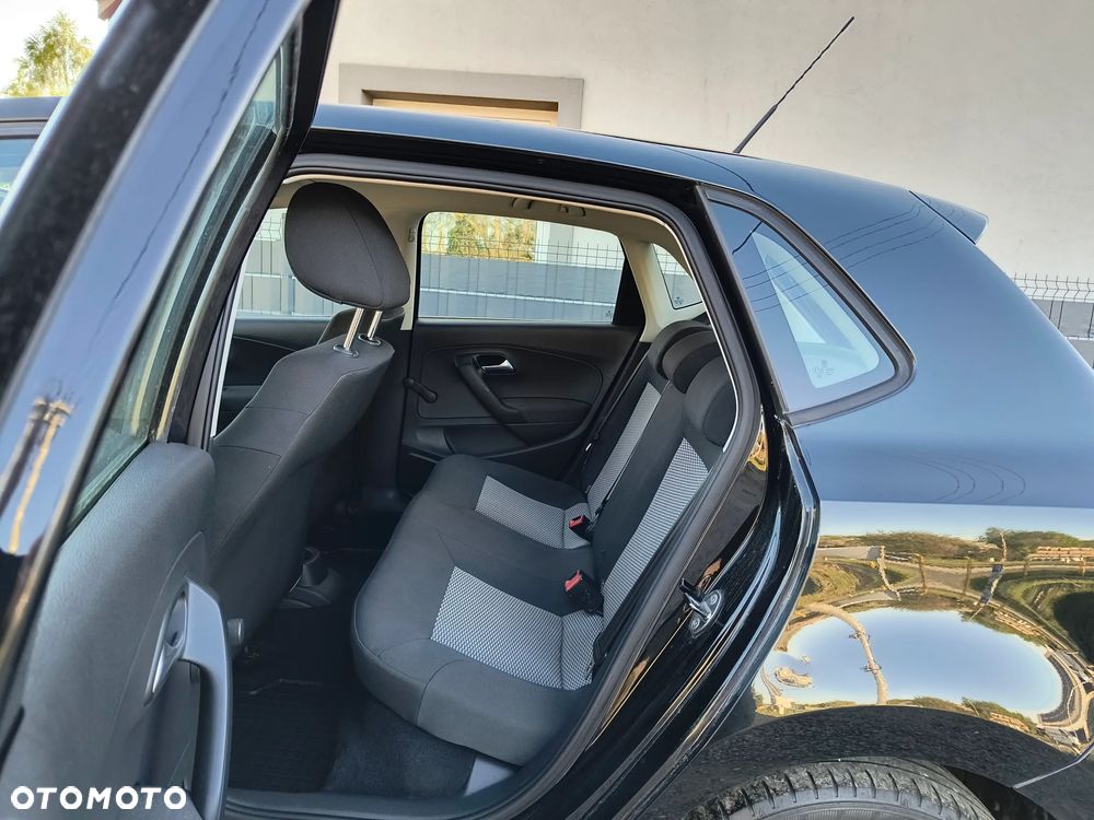 Volkswagen Polo 1.2 Comfortline - 10