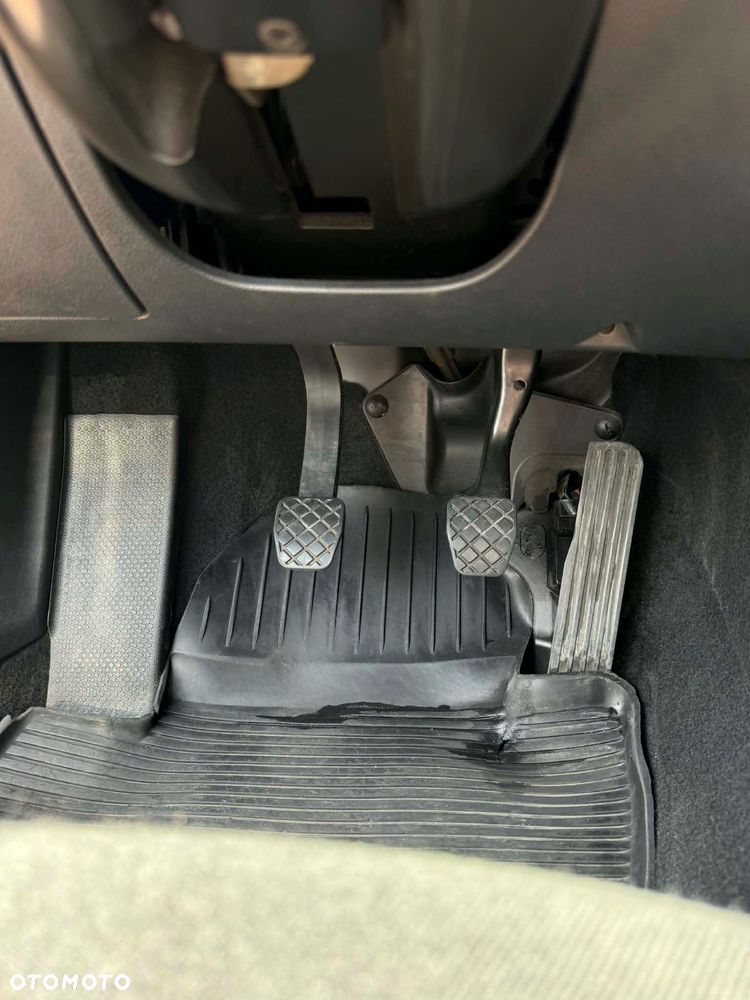 Skoda Octavia 1.9 TDI Ambiente - 8