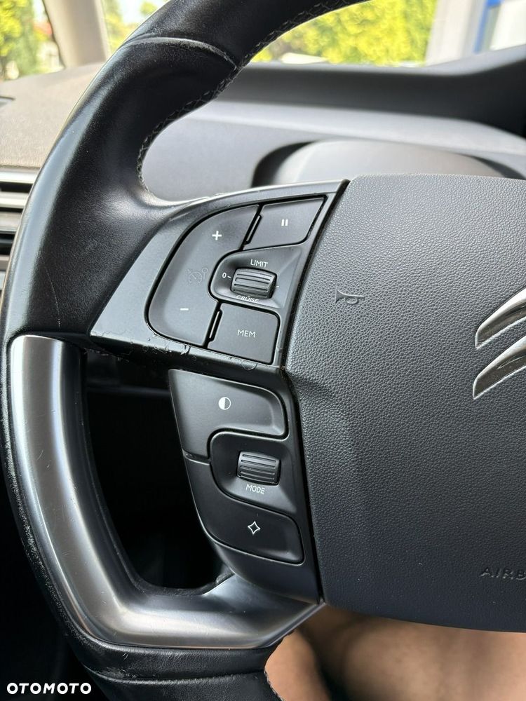 Citroën C4 Picasso - 22