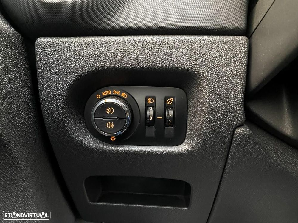 Opel Corsa 1.3 CDTi Cosmo - 23