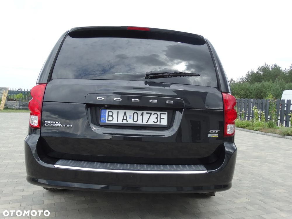 Dodge Grand Caravan 3.6 R/T - 7