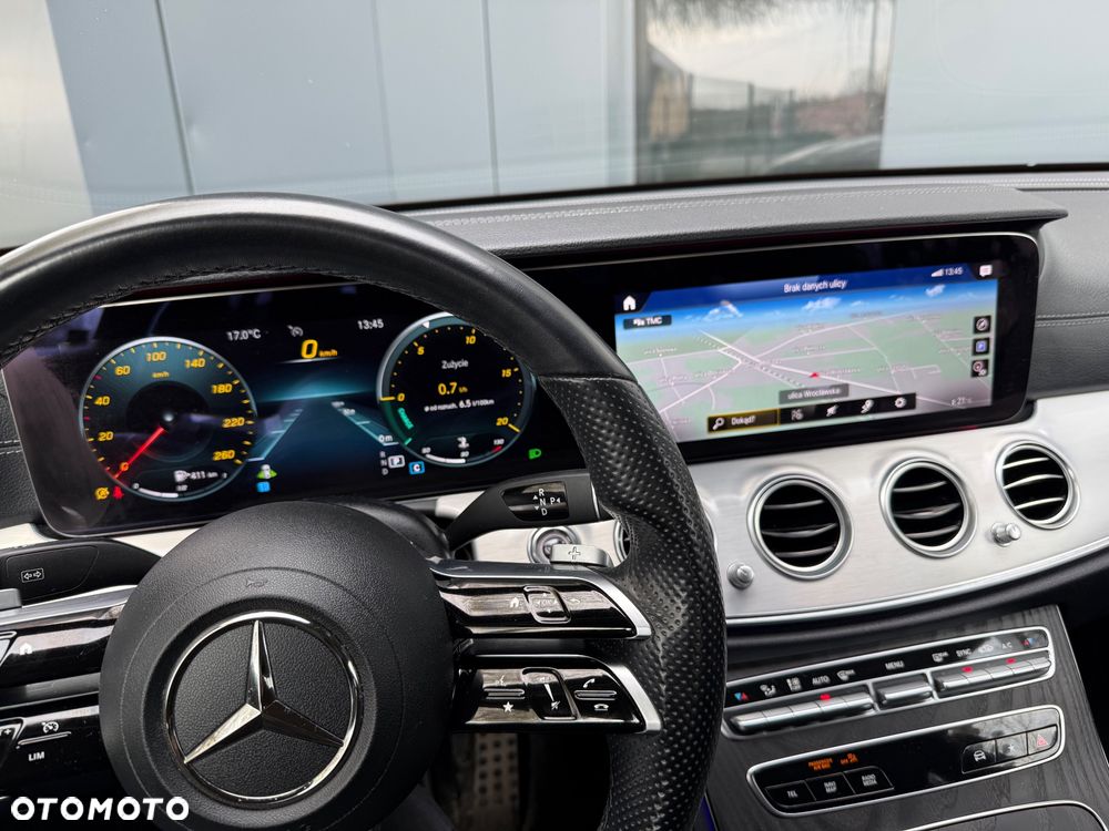 Mercedes-Benz Klasa E 220 d 4-Matic AMG - 35