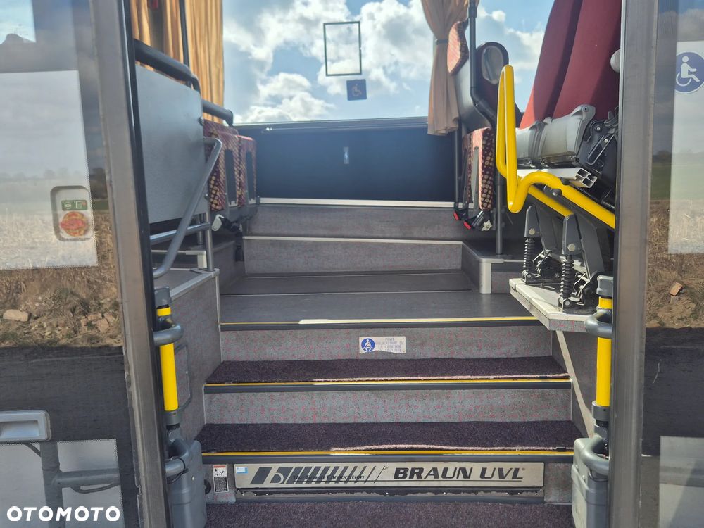 Mercedes-Benz Intouro OPTIMA Klimatyzacja,wysoki fotel - 11