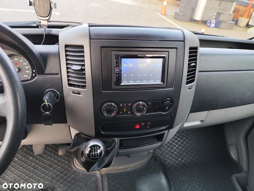 Volkswagen CRAFTER - 15