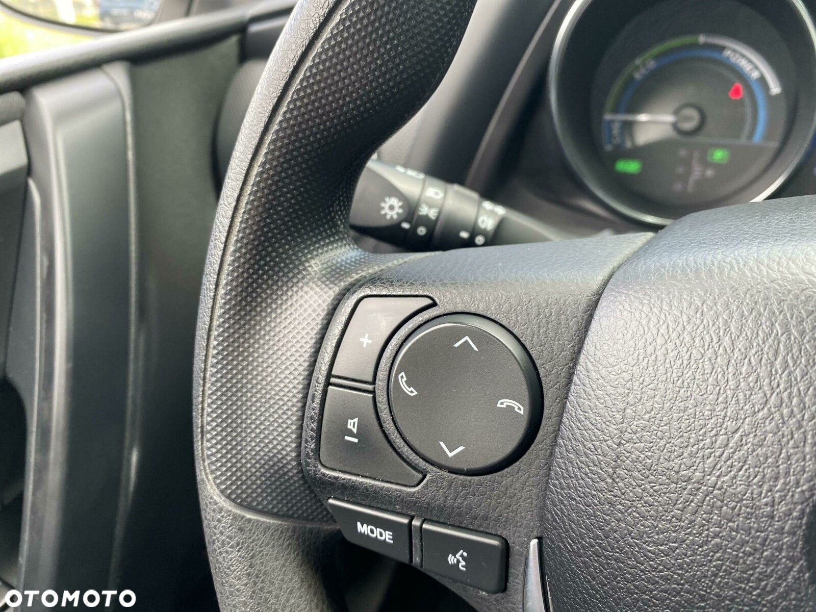 Toyota Auris - 19