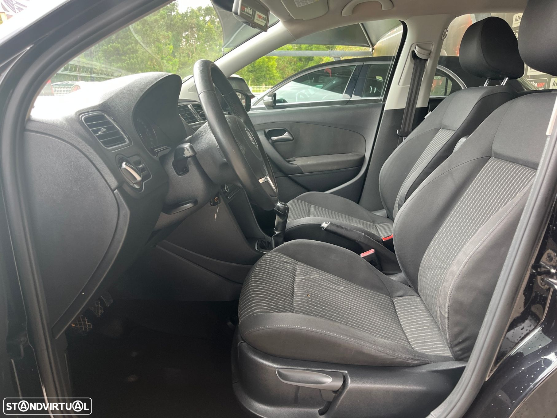VW Polo 1.6 TDI Trendline - 12