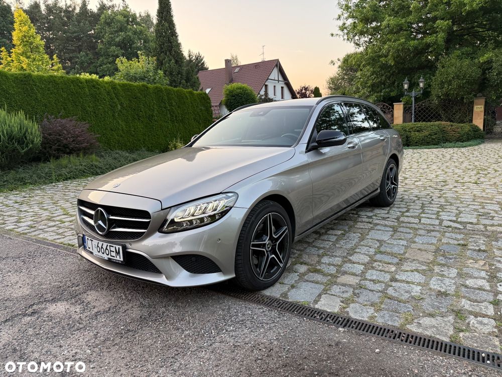 Mercedes-Benz Klasa C 220 d 4Matic 9G-TRONIC Night Edition - 1