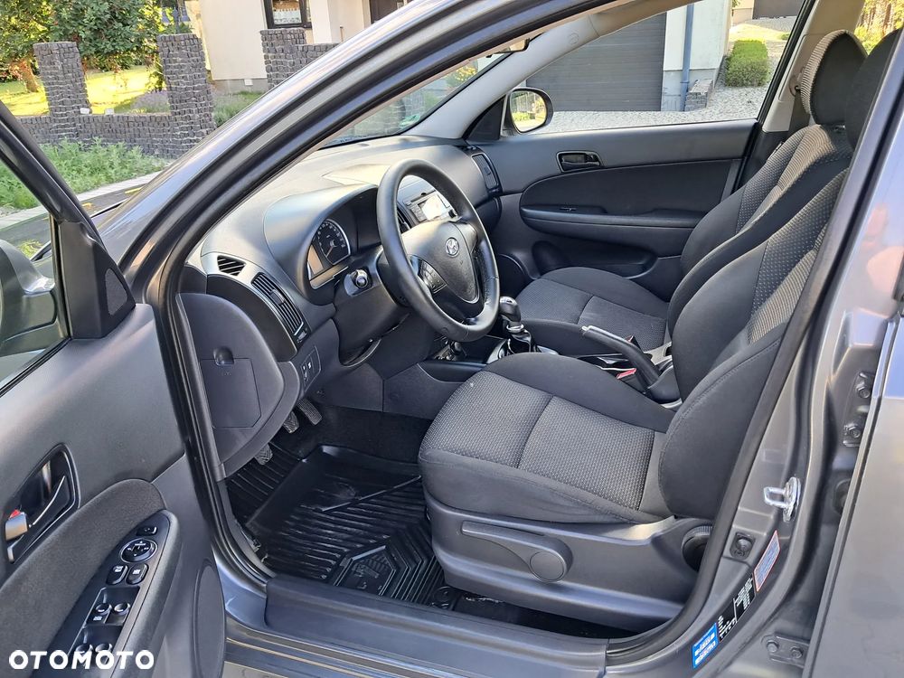 Hyundai i30 1.6 CRDi Edition 20 - 12