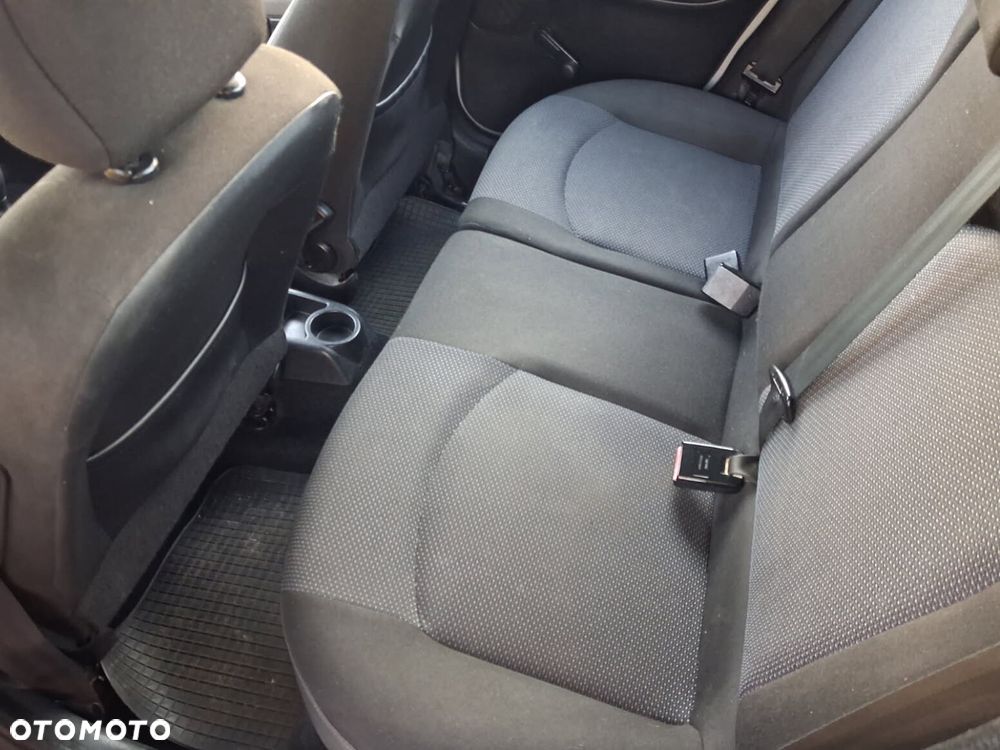 Peugeot 206 plus - 8