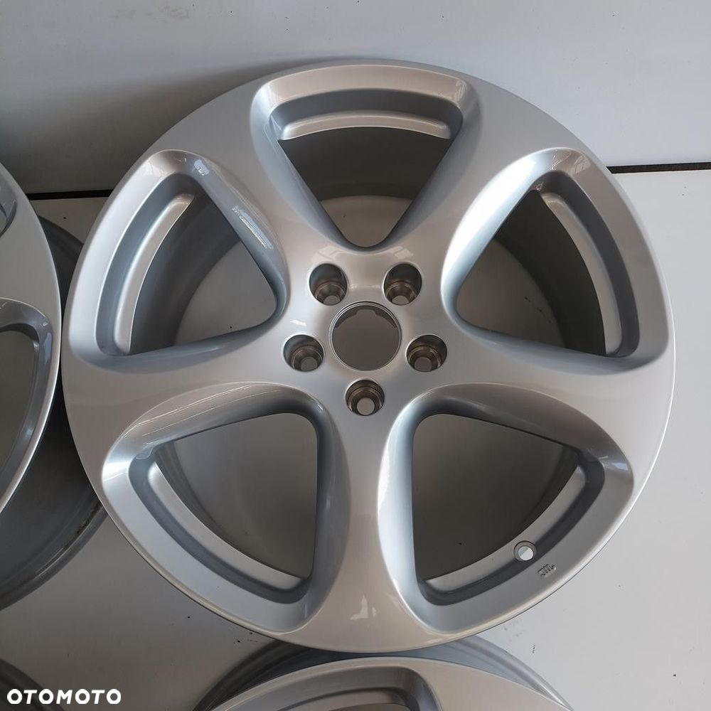 Alufelgi 5x110 18 Alfa Romeo Giulia Stelvio NOWE (F1540) - 2
